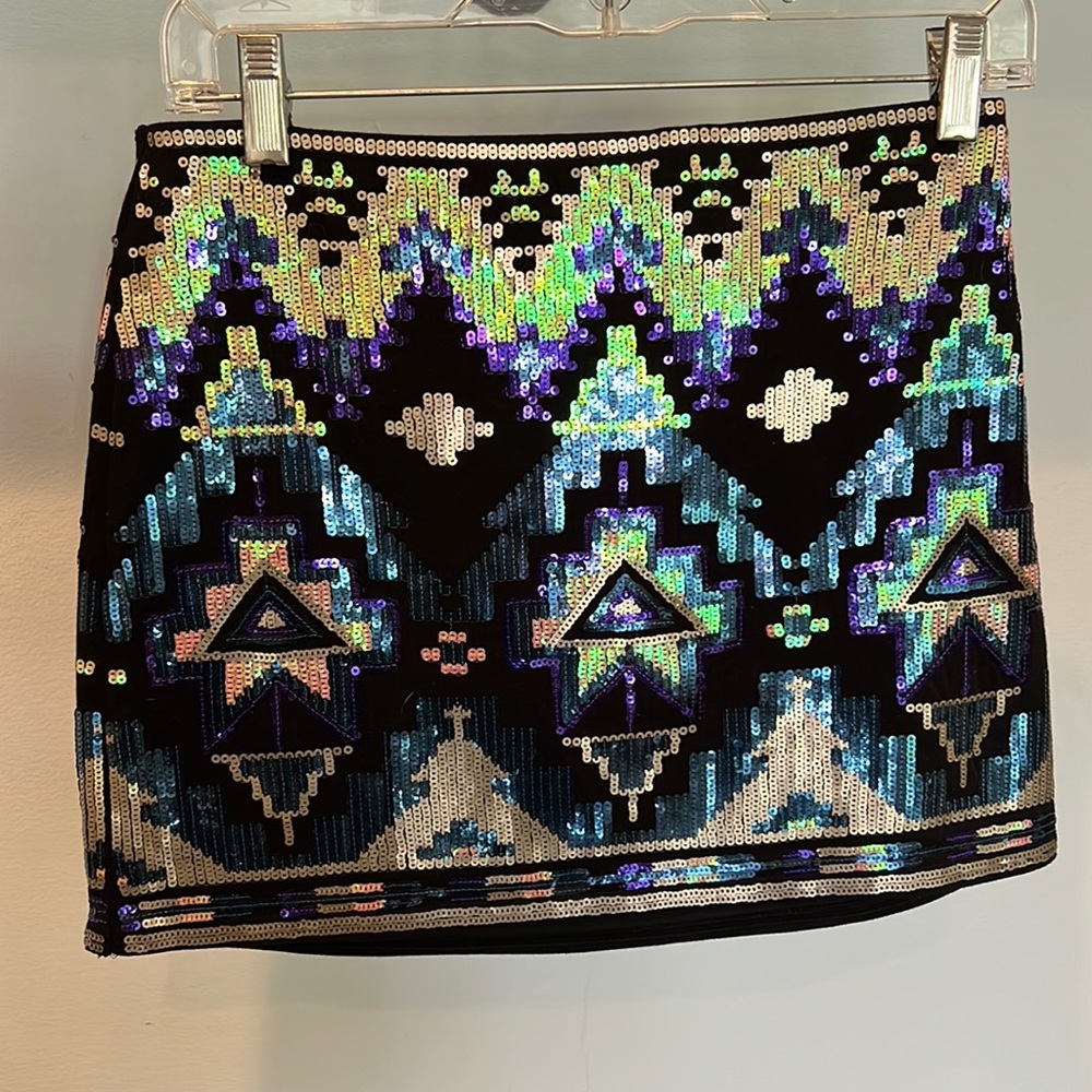 Fun Express Aztec sparkly mini skirt